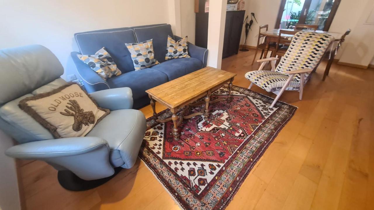 Ferienwohnung Le Bonheur Est Parfois Cache Dans L'Inconnu Sélestat Exterior foto